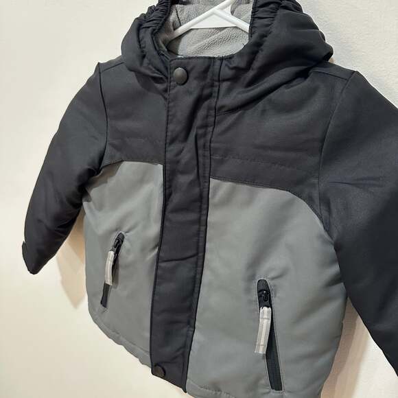Cat & Jack Baby Toddler Black & Gray Winter Hooded Jacket Size 2T - Picture 2 of 8